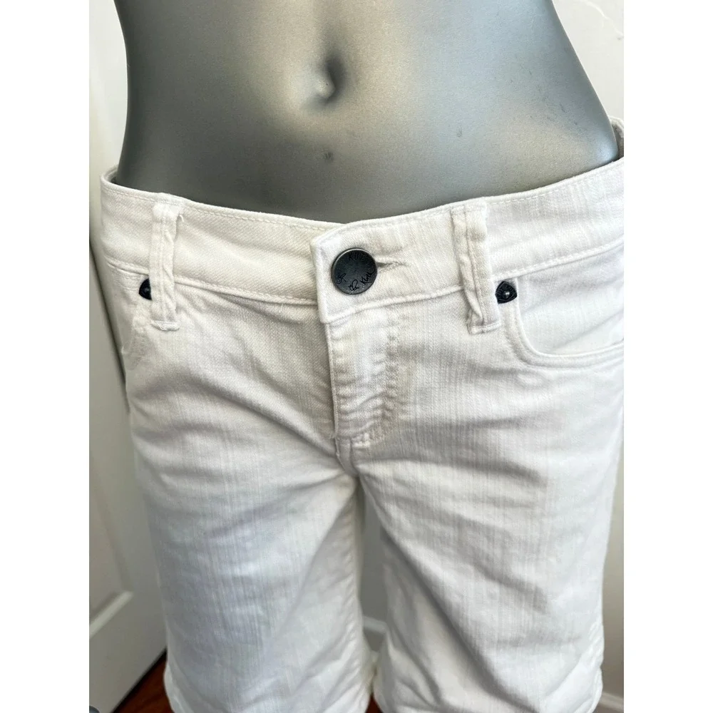 KUT from the Kloth Catherine Boyfriend Bermuda Shorts Jorts White 4 Mid Rise